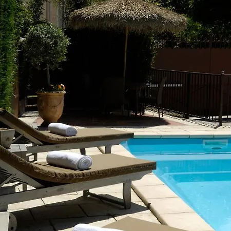 Restaurant Et D'hôtes La Ferme De Cornadel Anduze