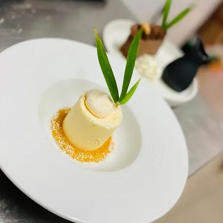 게스트하우스 Restaurant Et D'hotes La Ferme De Cornadel