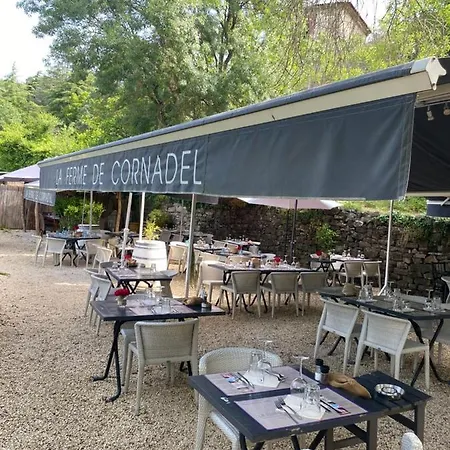 Restaurant Et D'hotes La Ferme De Cornadel בית הארחה