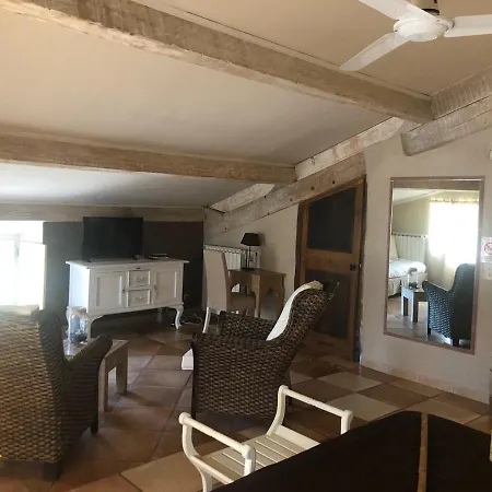 Restaurant Et D'hôtes La Ferme De Cornadel Maison d'hôtes Anduze