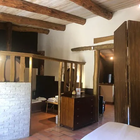 Maison d'hôtes Restaurant Et D'hôtes La Ferme De Cornadel *