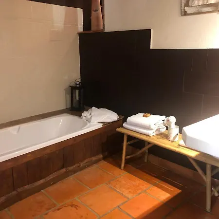 Restaurant Et D'hôtes La Ferme De Cornadel Anduze