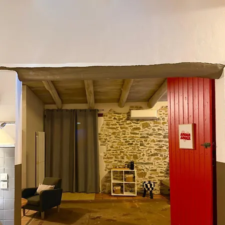 Restaurant Et D'hotes La Ferme De Cornadel Gasthuis 4*