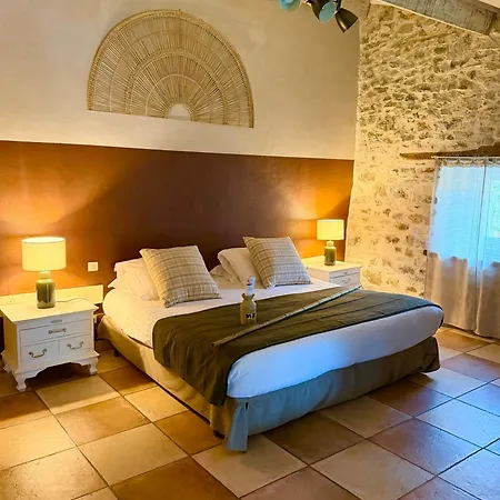 게스트하우스 Restaurant Et D'hotes La Ferme De Cornadel 4*