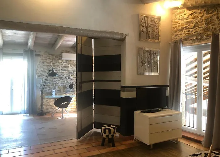 Πανσιόν Restaurant Et D'hotes La Ferme De Cornadel Anduze